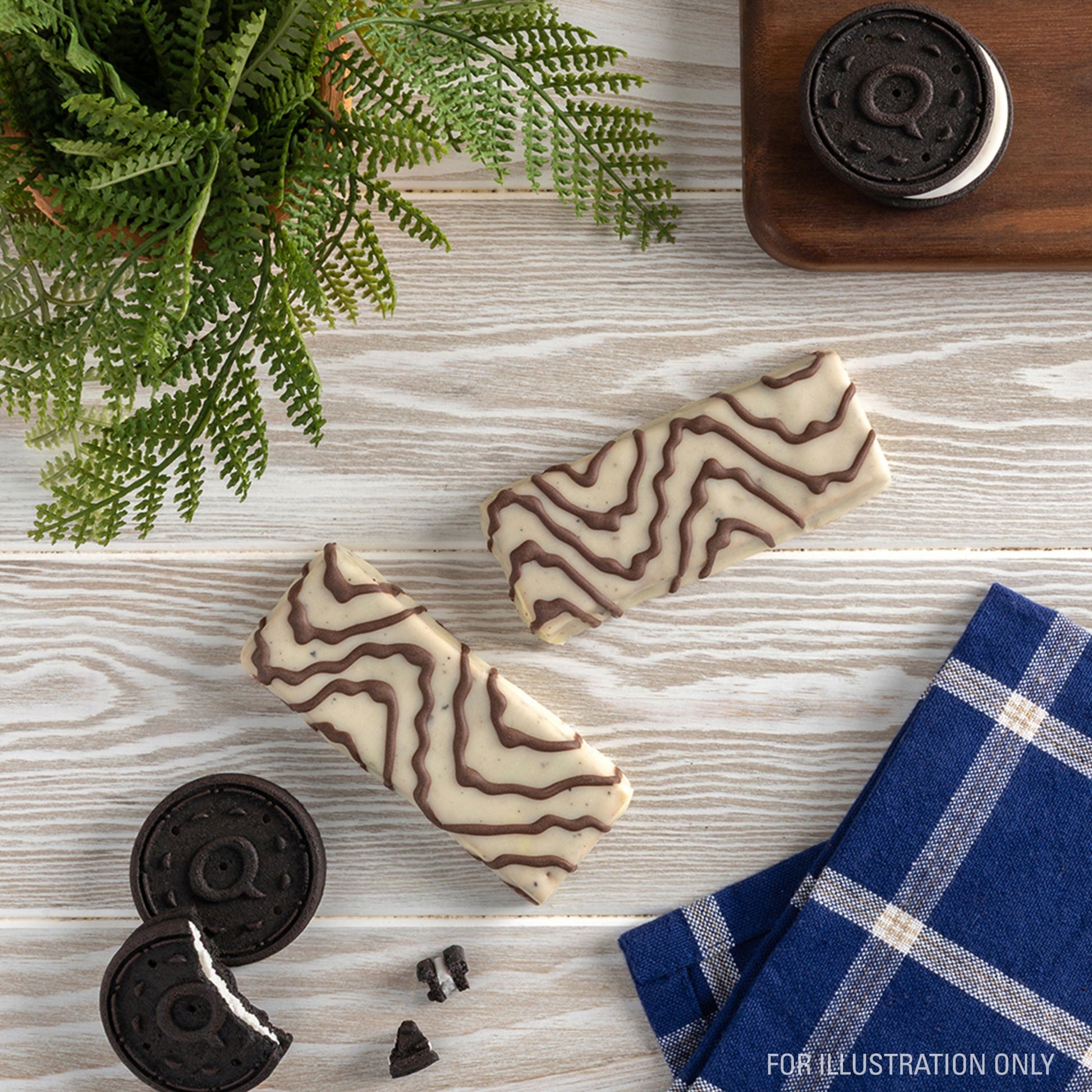 dipped-cookies-and-cream-protein-bars-u5 15807_QN_USA_ProteinBar_CAC_InterimAssetUpdate_Digital-Dipped-ProductCarouselSet_Tabletop2.jpg