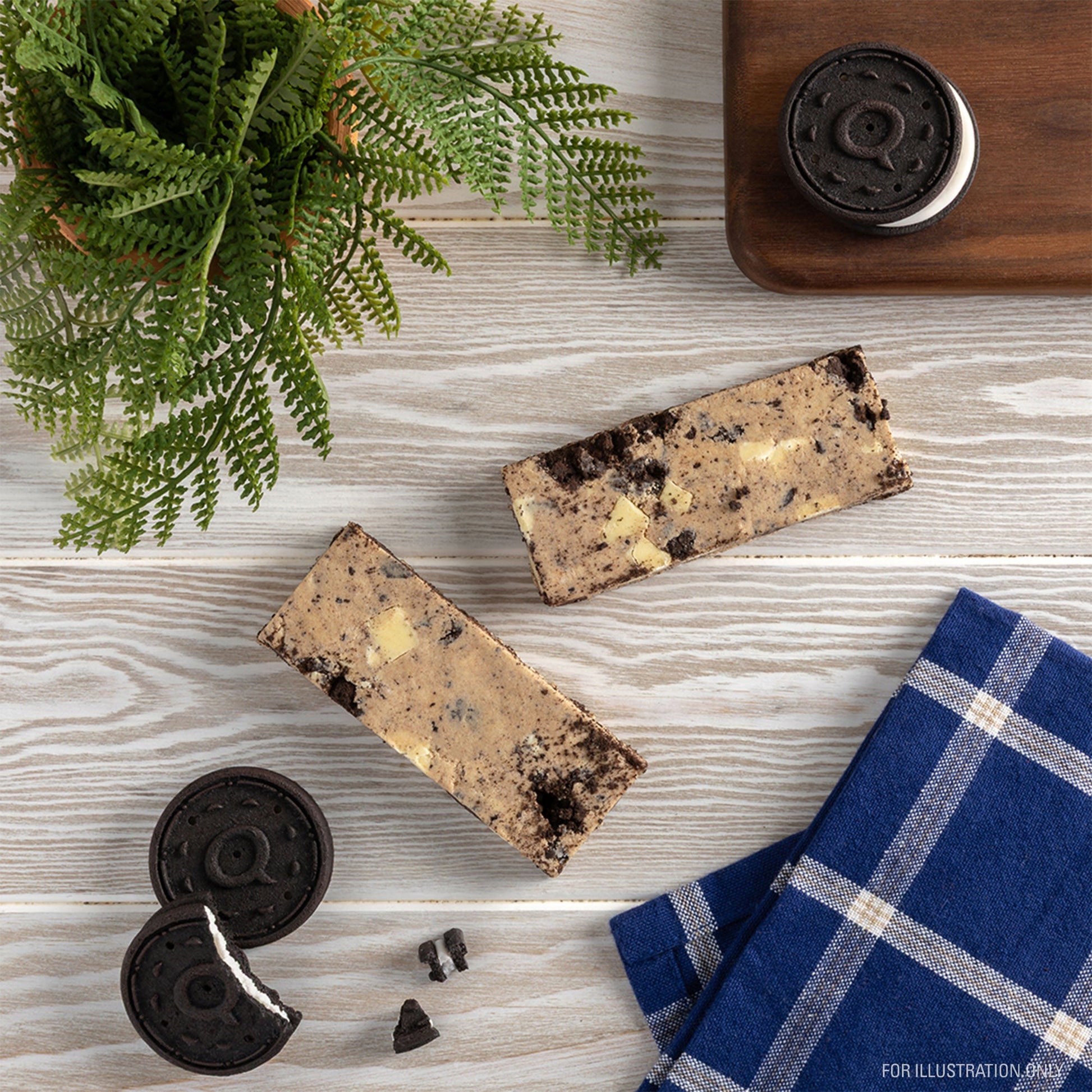 cookies-and-cream-protein-bars-m0 15807_QN_USA_ProteinBar_CAC_InterimAssetUpdate_Digital_Tabletop2.jpg
